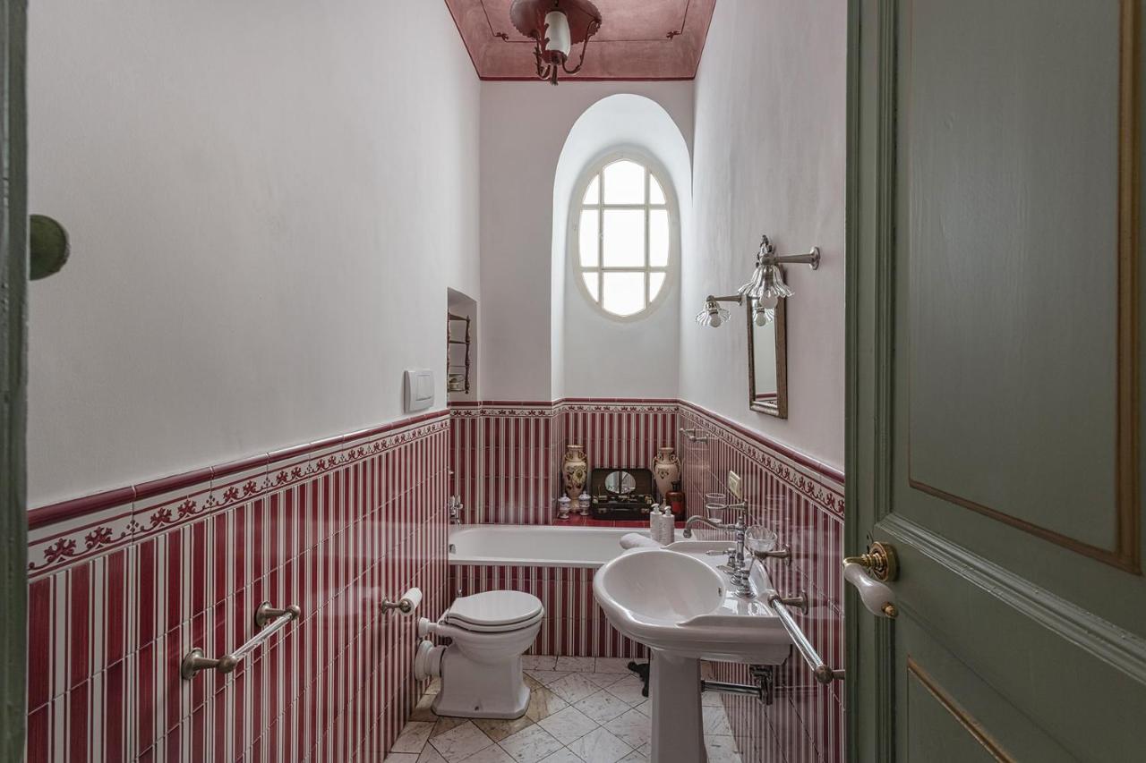Fancy Apartment In Palazzo Grimaldi By Wonderful Italy Genua Exteriör bild